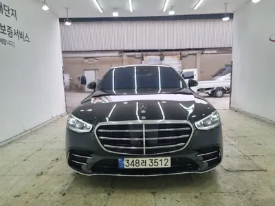 Mercedes-Benz S-Class · 2023 год