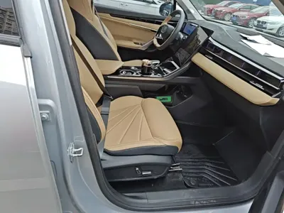Geely Boyue L 2023, 79900 км, за 64600 CNY - фото 25