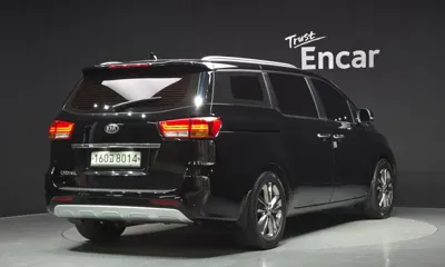 Kia Canival 2016, 195835 км, за 8500000 KRW - фото 2