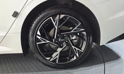 Kia K5 2026, 8604 км, за 31900000 KRW - фото 21