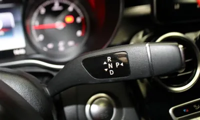 Mercedes-Benz C-Class 2017, 176546 км, за 12500000 KRW - фото 9