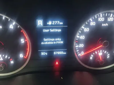 Kia Stonic 2018, 67888 км, за 10900000 KRW - фото 14