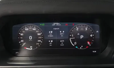 Land Rover Defender 2020, 34749 км, за 63990000 KRW - фото 8