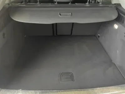 Audi Q3 2019, 60500 км, за 75000 CNY