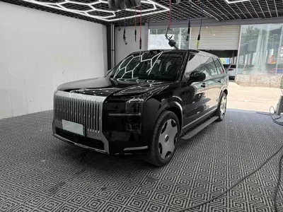 Zeekr 极氪9X 2026, 4000 км, за 458000 CNY