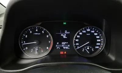 Hyundai Avante 2016, 79490 км, за 8500000 KRW - фото 8