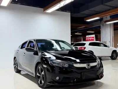 Honda Civic 2017, 130000 км, за 45800 CNY - фото 3