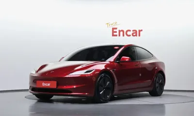 Tesla Model 3 · 2024 год