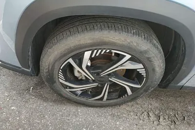 Geely Auto Emgrand X7 Sport 2024, 16299 км, за 82506.95 CNY - фото 10