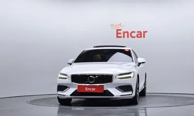 Volvo S60 2024, 35949 км, за 39400000 KRW