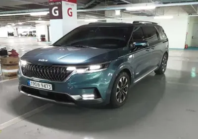 Kia Canival 2023, 120619 км, за 6360000 KRW
