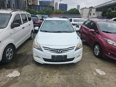 Hyundai Verna 2016, 112400 км, за 15700 CNY