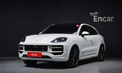 Porsche Cayenne · 2025 год