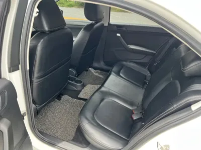 Volkswagen Santana 2018, 58000 км, за 25800 CNY - фото 6