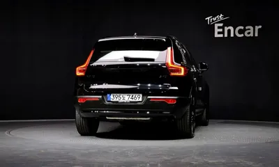 Volvo XC40 2025, 9327 км, за 48000000 KRW