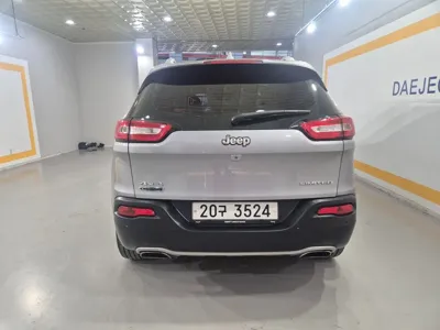 Jeep Cherokee 2015, 108264 км, за 9800000 KRW - фото 6