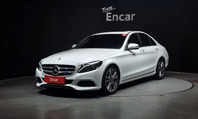 Mercedes-Benz C-Class 2018, 53477 км, за 20500000 KRW - фото 1