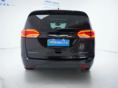 Chrysler Grand Voyager PHEV (Import) 2020, 125000 км, за 109800 CNY - фото 11
