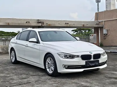 BMW 3 Series 2015, 120000 км, за 46800 CNY - фото 3