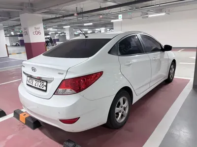 Hyundai Accent 2014, 100000 км, за 5000000 KRW