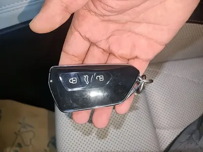 Volkswagen Passat 2024, 22799 км, за 150000 CNY - фото 9