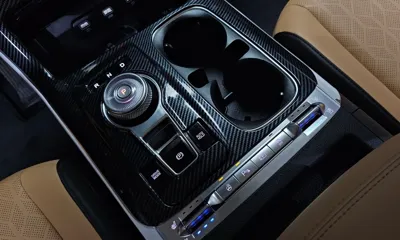 Kia Canival 2023, 106280 км, за 99990000 KRW - фото 9