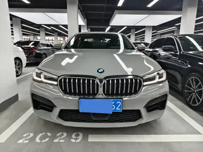 BMW 5 Series 2020, 61000 км, за 158000 CNY