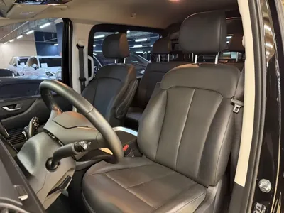 Hyundai Staria 2025, 11335 км, за 37000000 KRW - фото 8