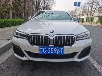 BMW 5 Series 2023, 28000 км, за 236900 CNY - фото 8