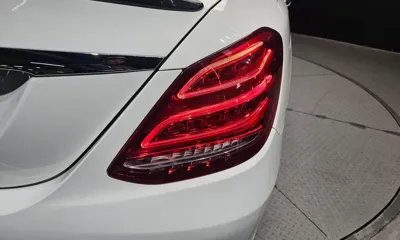 Mercedes-Benz C-Class 2018, 53477 км, за 20500000 KRW - фото 23