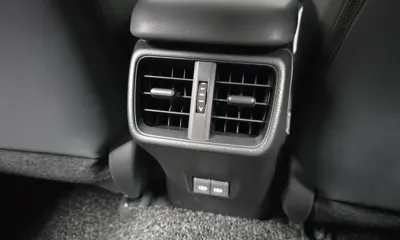 Lexus UX 2026, 4070 км, за 44500000 KRW - фото 30