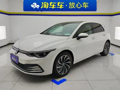 Volkswagen Golf · 2023 год