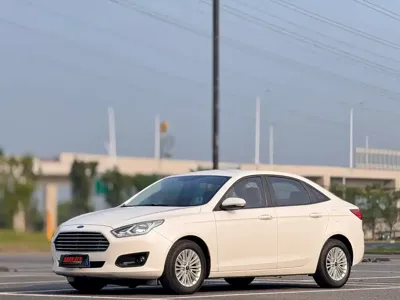 Ford Escort · 2017 год