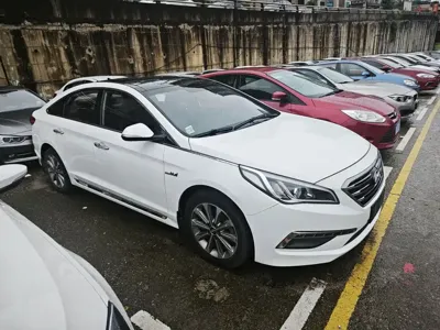 Hyundai Sonata 2016, 110000 км, за 27100 CNY