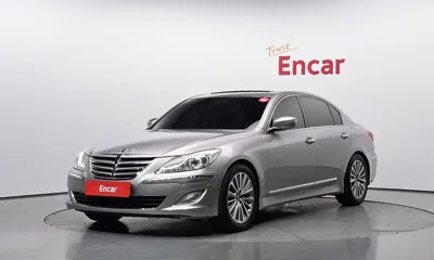 Hyundai Genesis · 2013 год