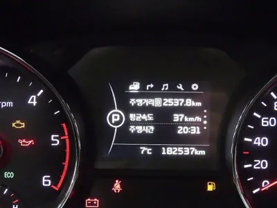 Kia Canival 2017, 182536 км, за 9500000 KRW - фото 8