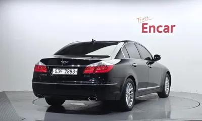 Hyundai Genesis 2010, 103547 км, за 4900000 KRW