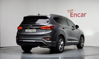 Hyundai Santafe 2019, 53857 км, за 23500000 KRW