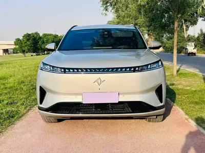 eπ eπ008 2024, 40000 км, за 118000 CNY