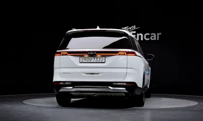 Kia Canival 2023, 105968 км, за 29700000 KRW