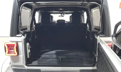 Jeep Wrangler 2018, 151454 км, за 31000000 KRW - фото 20