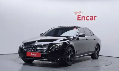Mercedes-Benz E-Class · 2017 год