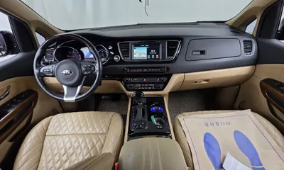 Kia Canival 2016, 108972 км, за 14500000 KRW - фото 7