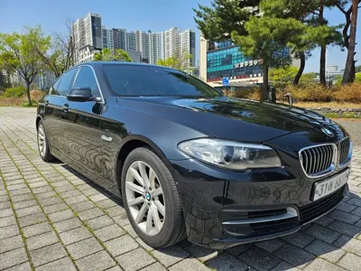 BMW 5-Series 2014, 116891 км, за 6700000 KRW