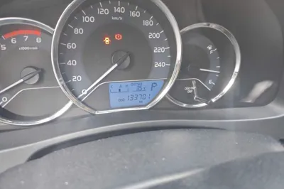Toyota Corolla 2018, 133700 км, за 49965.07 CNY - фото 12