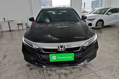 Honda Accord 2018, 83900 км, за 88523.16 CNY