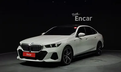 BMW 5-Series · 2025 год