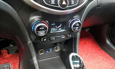 Hyundai Accent 2017, 98683 км, за 7000000 KRW - фото 15