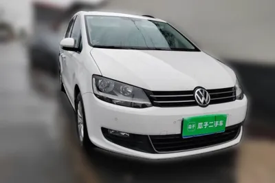 Volkswagen Sharan 2016, 80300 км, за 96660.33 CNY