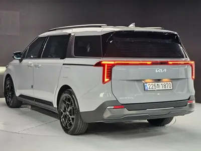 Kia Canival 2025, 34440 км, за 43500000 KRW
